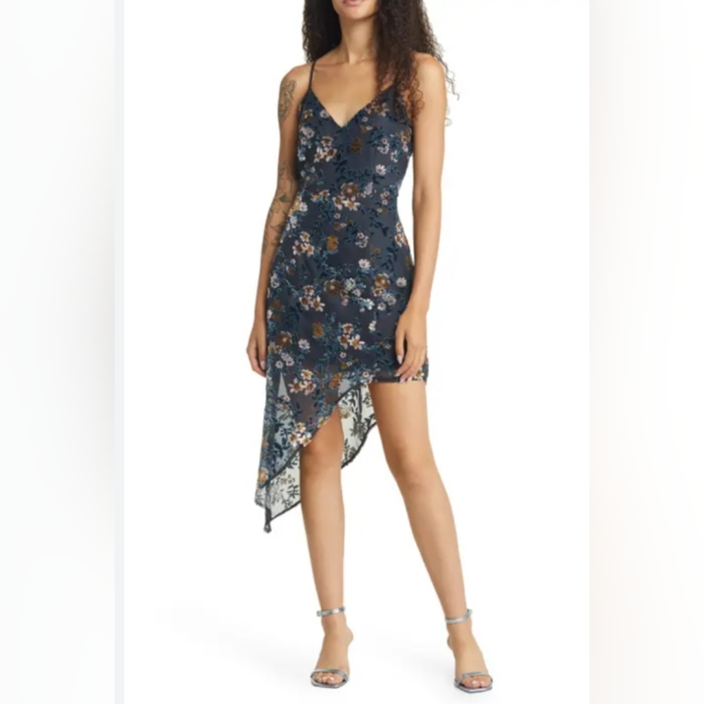 Lulu's NWT Women's Floral Asymmetrical Cocktail Evening Dress